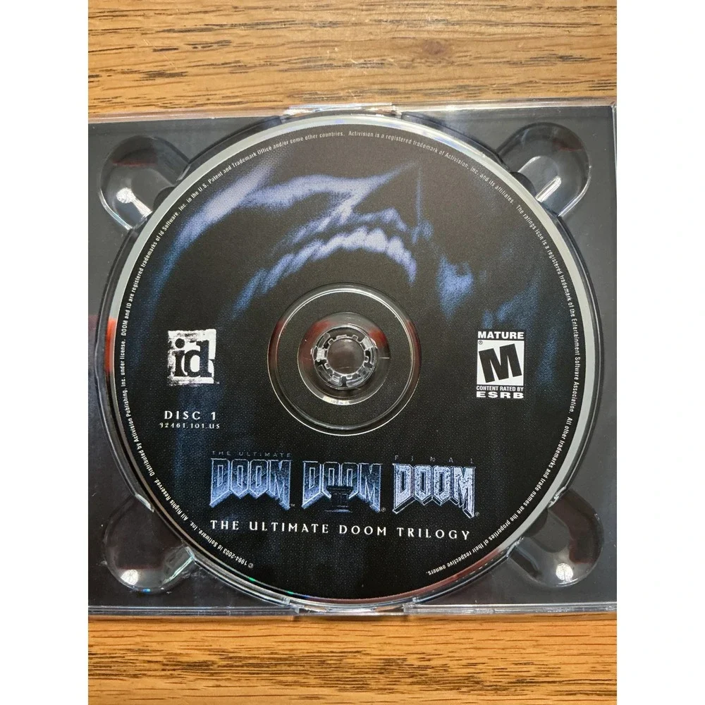 Doom Collector's Edition The Ultimate Doom Trilogy PC2003 Activision id Software